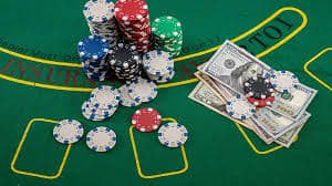 Studio dealer langsung Allbet idrpoker dengan kamera HD dan meja asli