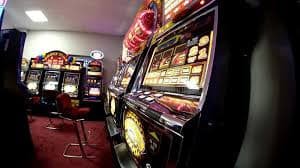 Studio kasino langsung idrpoker Quickspin dengan kamera HD multi-sudut